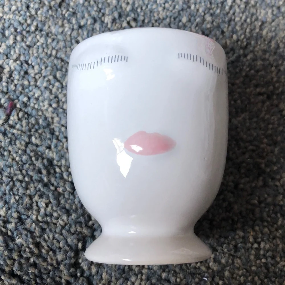 Succulent Face Vase Pink Lips with Eyelashes New